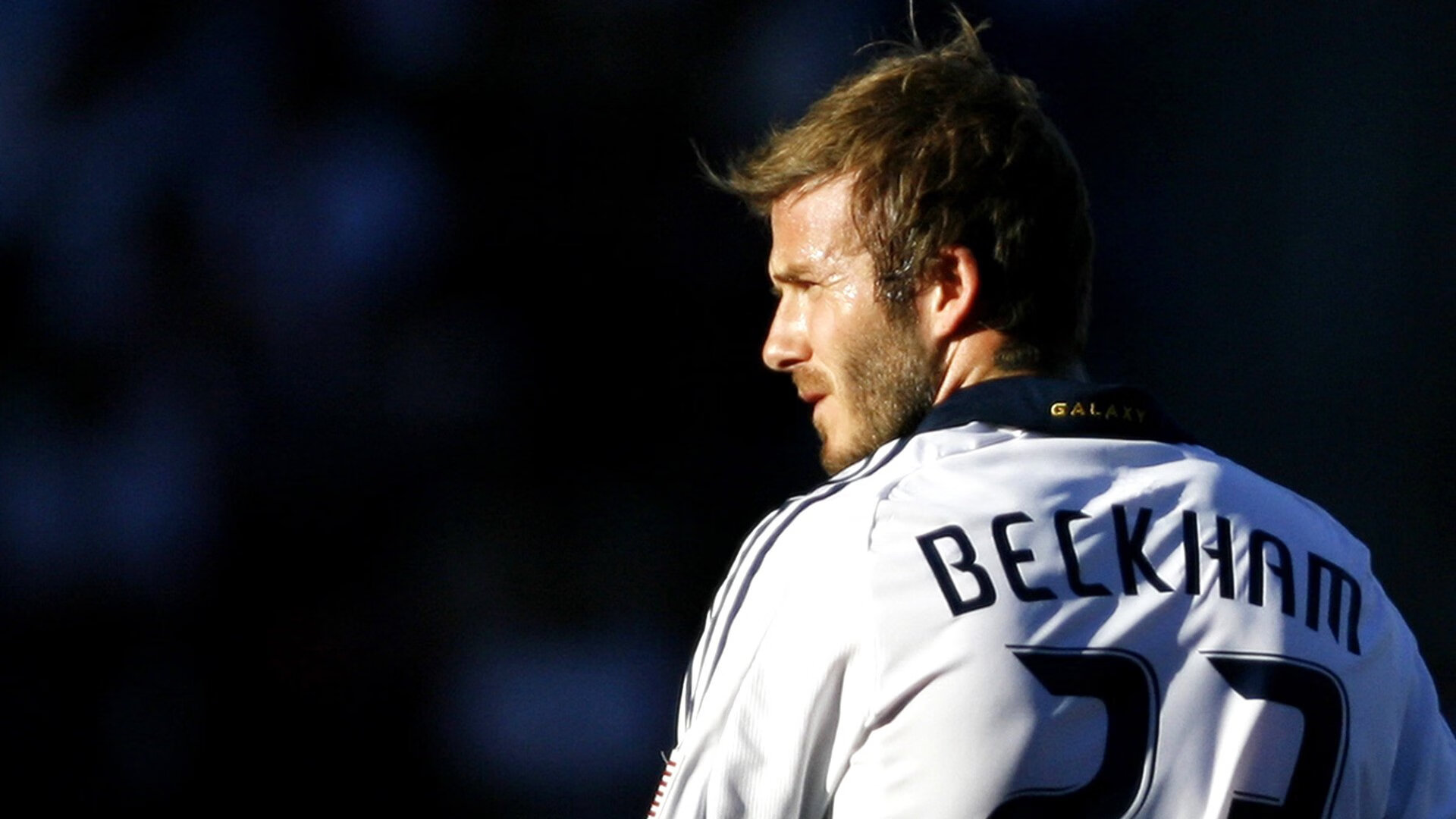 教练战术板上演“教科书式”换人成功案例——策略与智慧的完美融合